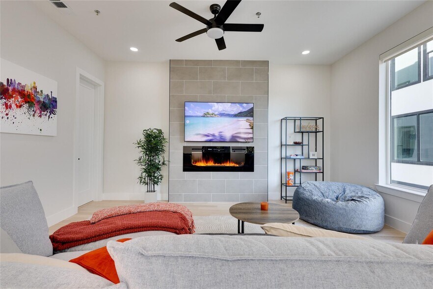 More Photos Of 1512 Seegar St, Dallas Apartments For Sale