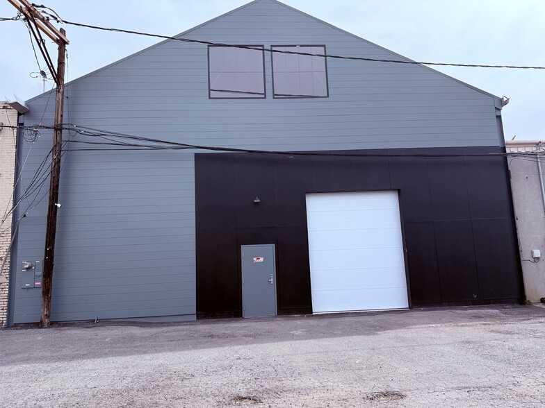 More Photos Of 559 E 4th St, Reno Storefront For Lease