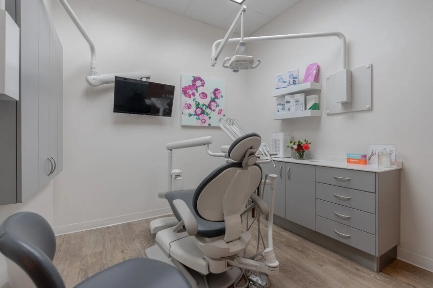 More Photos Of 931 Lower Fayetteville Rd, Newnan Medical For Lease