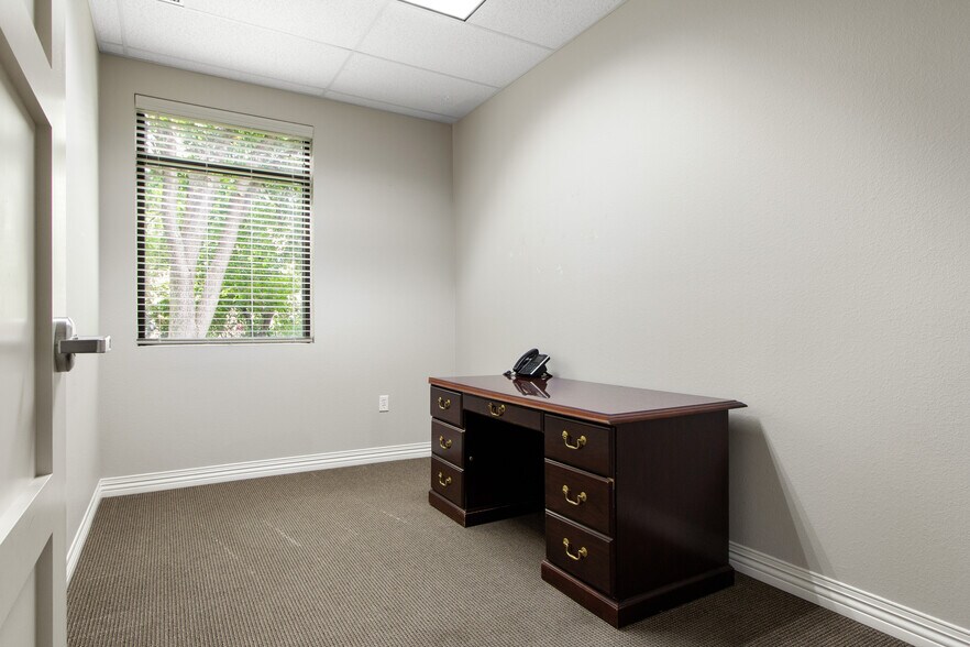 More Photos Of 301 S Watters Rd, Allen Office For Lease