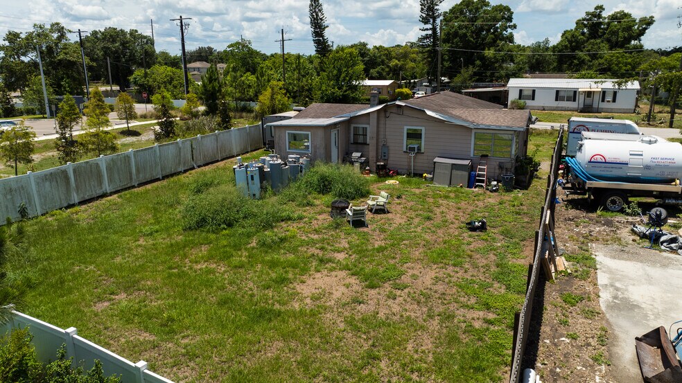 More Photos Of 11331 US Highway 301 Shr, Riverview Office For Sale