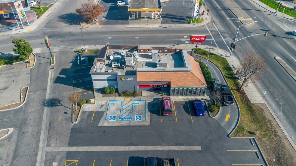 More Photos Of 2590 S East Ave, Fresno Fast Food For Sale