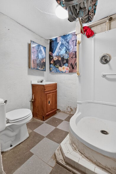 More Photos Of 611 W Main St, Fabens Apartments For Sale
