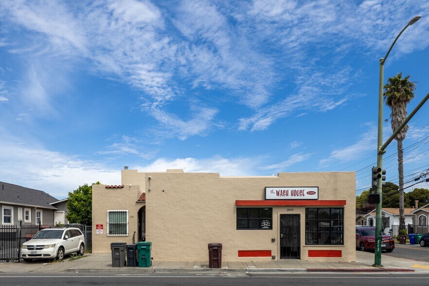 More Photos Of 1841 98th Ave, Oakland Freestanding For Sale