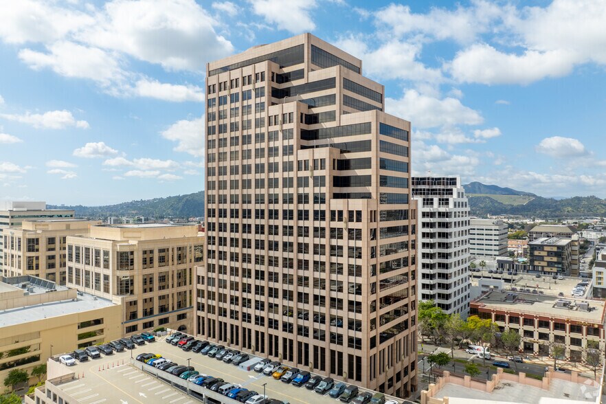 More Photos Of 500 N Brand Blvd, Glendale Office For Lease