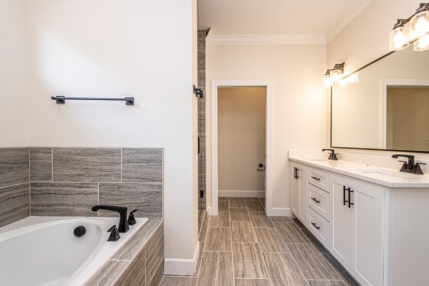 More Photos Of 206 Kanis Ridge Dr, Little Rock Multifamily For Sale
