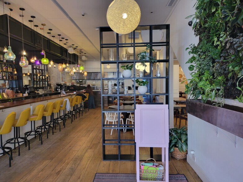 More Photos Of 522 Cookman Ave, Asbury Park Restaurant For Sale