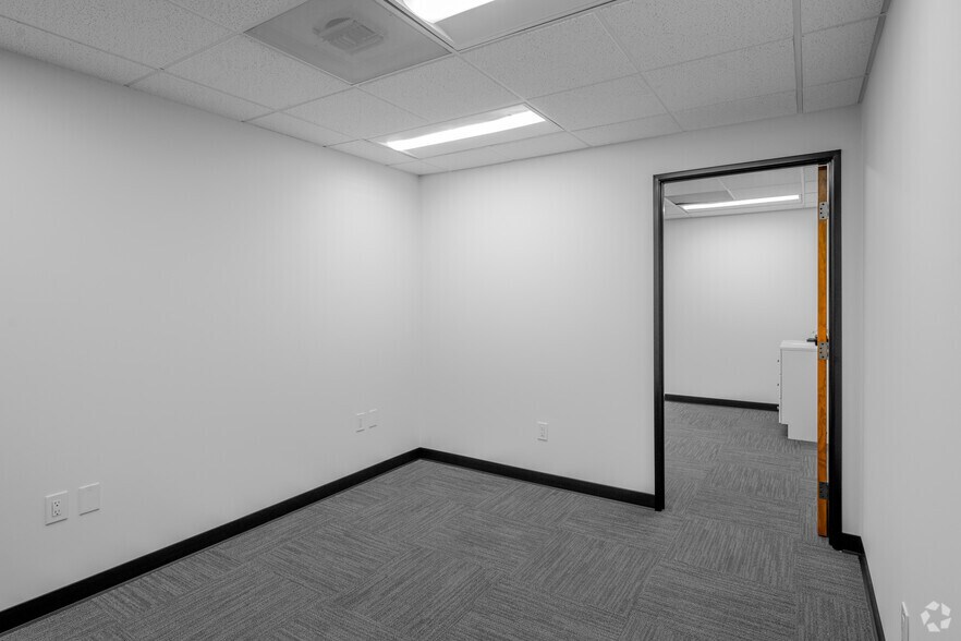 More Photos Of 23591 El Toro Rd, Lake Forest Unknown For Lease