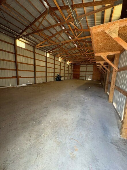 More Photos Of 119 S Washington Ave, Laurel Manufacturing For Sale