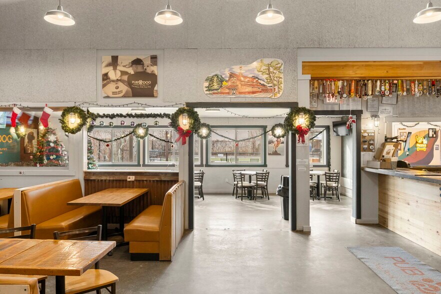 More Photos Of 2207 Bott Ave, Colorado Springs General Retail For Sale