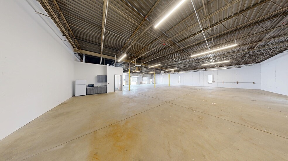 More Photos Of 5050 Fox St, Denver Unknown For Lease