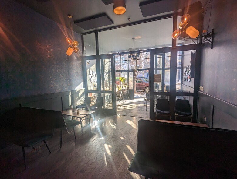 More Photos Of 581 Myrtle Ave, Brooklyn Restaurant For Lease