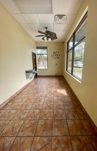 More Photos Of 4415 Front Nine Dr, Cumming Storefront For Lease