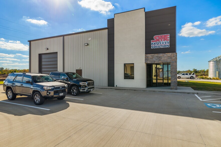 More Photos Of 16647 Telge Rd, Cypress Warehouse For Sale