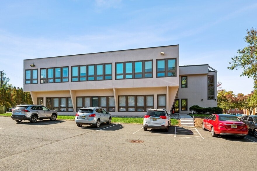 More Photos Of 674 US Highway 202, Bridgewater Medical For Sale