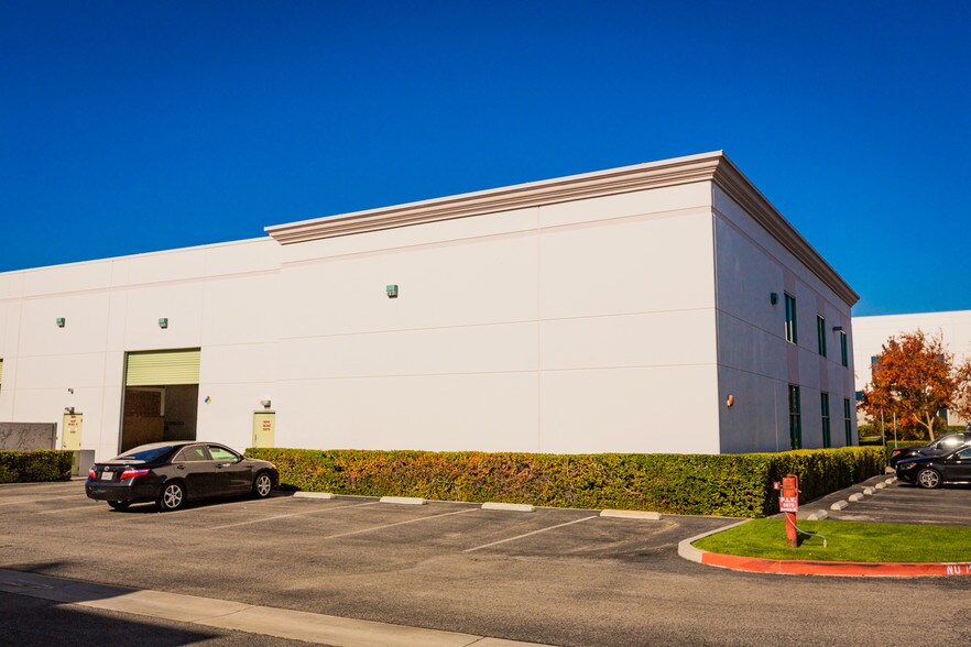More Photos Of 5575 Daniels St, Chino Warehouse For Sale