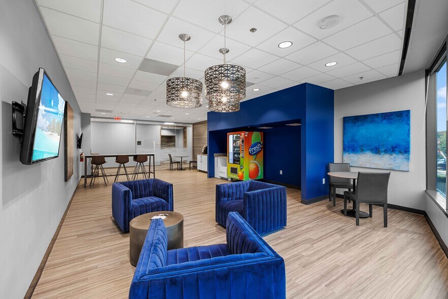 More Photos Of 5511 Capital Center Dr, Raleigh Office For Lease