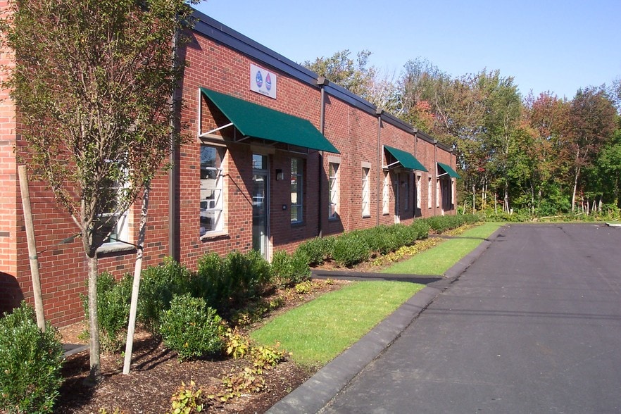 More Photos Of 480 Neponset St, Canton Warehouse For Lease