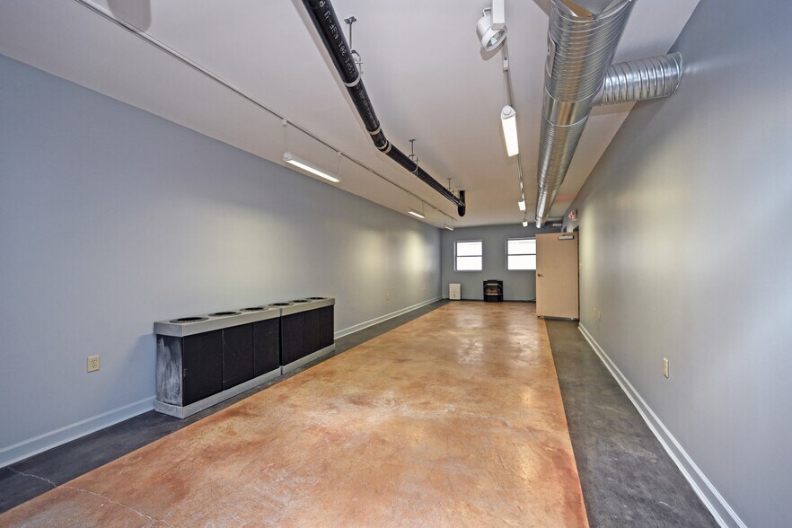 More Photos Of 19 E 8th St, Cincinnati Office For Sale