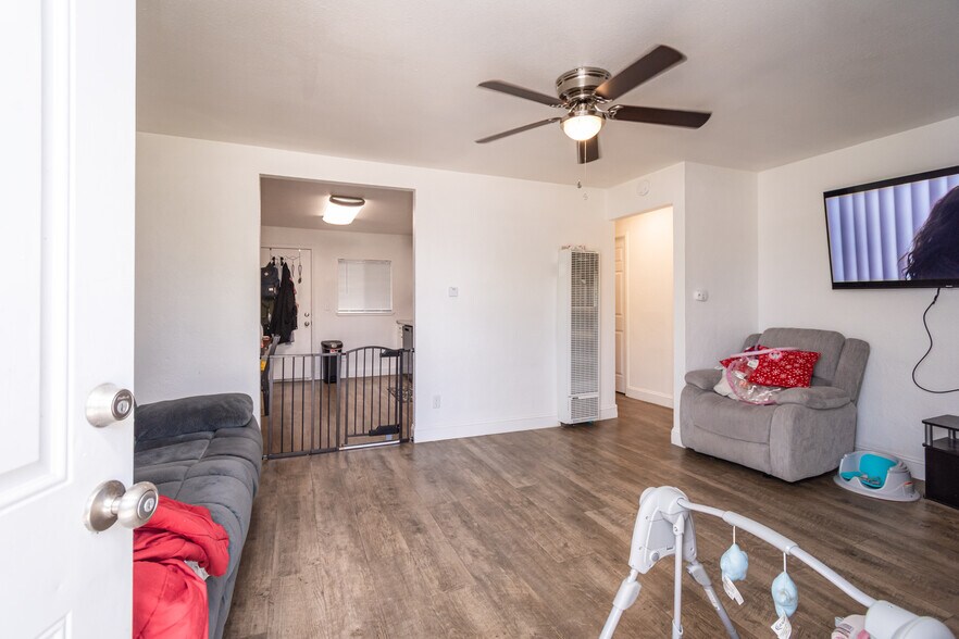 More Photos Of 4224 Mary Ave, Olivehurst Apartments For Sale