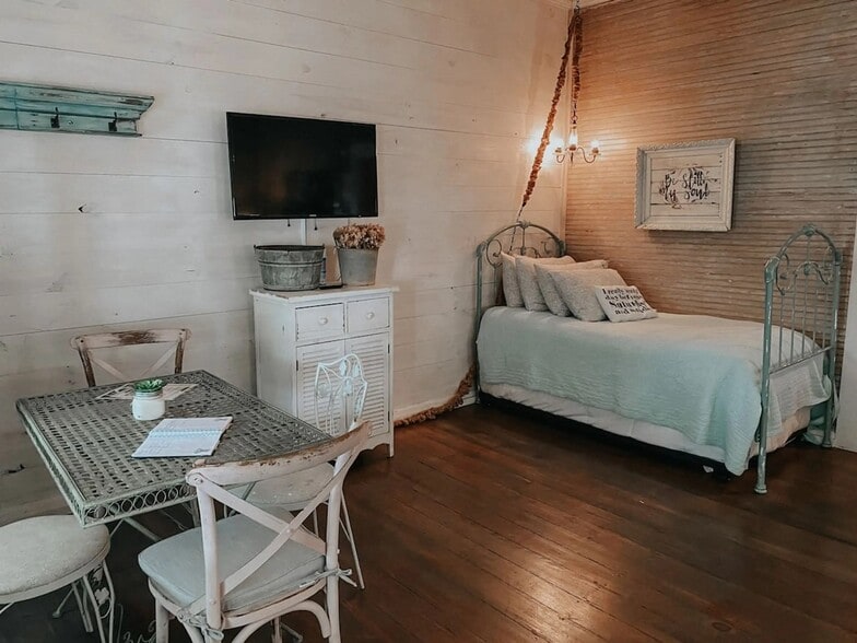 More Photos Of , New Braunfels Unknown For Sale