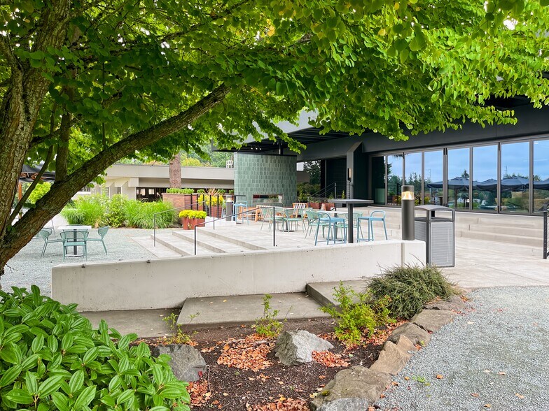 More Photos Of 2018 156th Ave NE, Bellevue Coworking Space