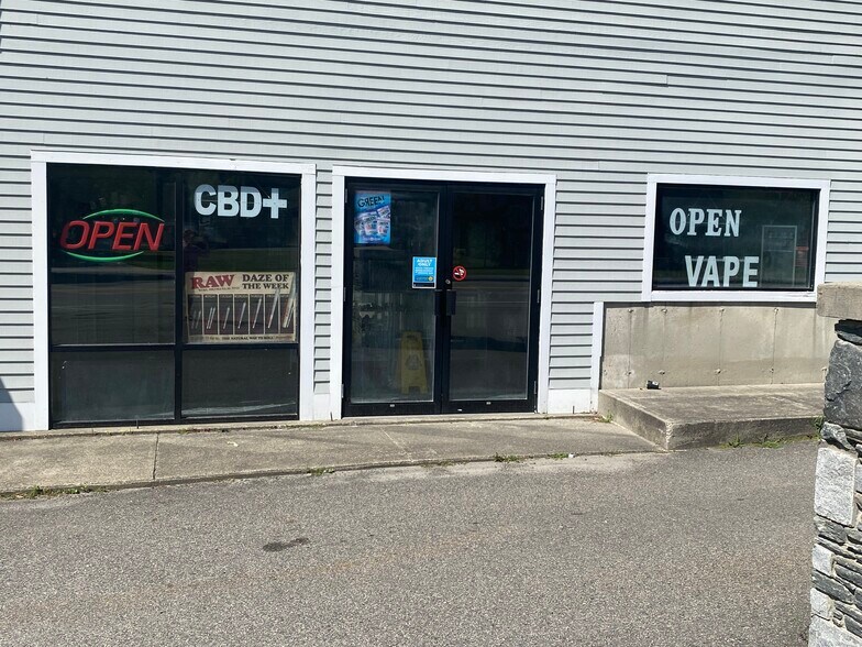 More Photos Of 1454 Grafton St, Worcester Light Manufacturing For Lease