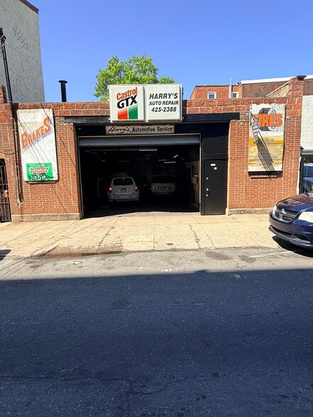 More Photos Of 330-32-34-36-38 E GIRARD AVE, Philadelphia Storefront Retail Residential For Sale