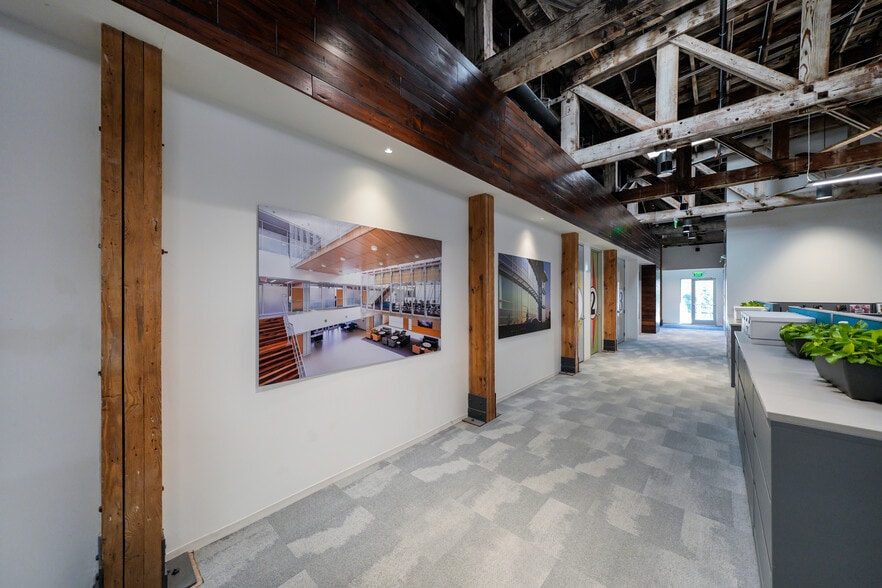 More Photos Of 4111 South Blvd, Charlotte Office For Sale