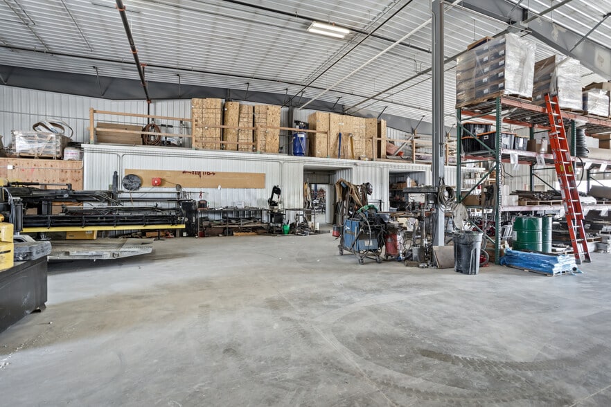 More Photos Of 3820 37 Ave S, Fargo Manufacturing For Sale
