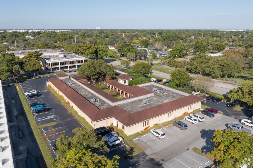 More Photos Of , Plantation Office For Sale