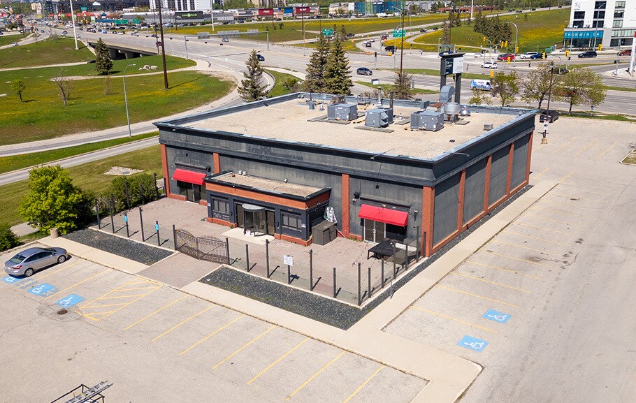 More Photos Of 2005 Pembina Hwy, Winnipeg Restaurant For Lease
