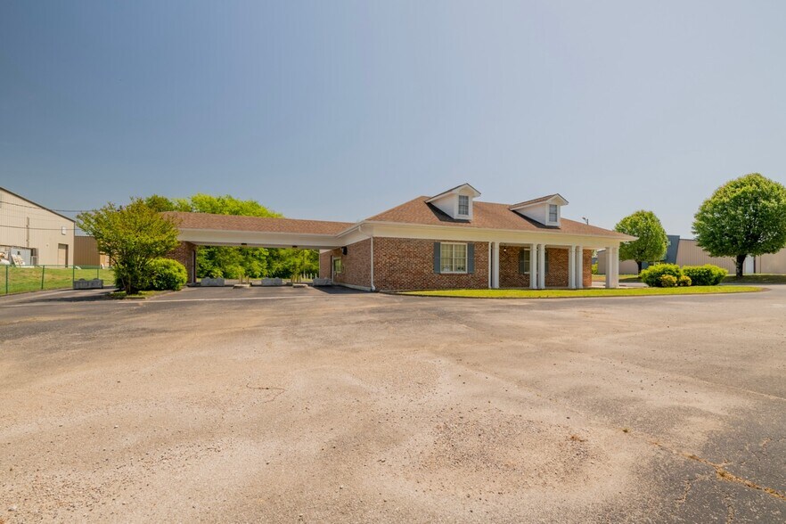 More Photos Of 2020 Mack Smith Rd, Rossville Bank For Sale