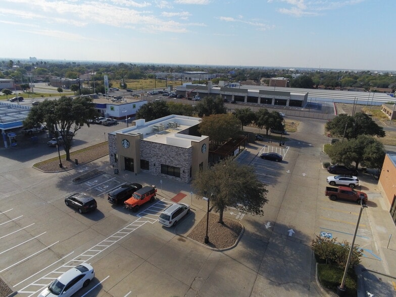 More Photos Of 5110 McPherson Rd, Laredo Storefront For Lease