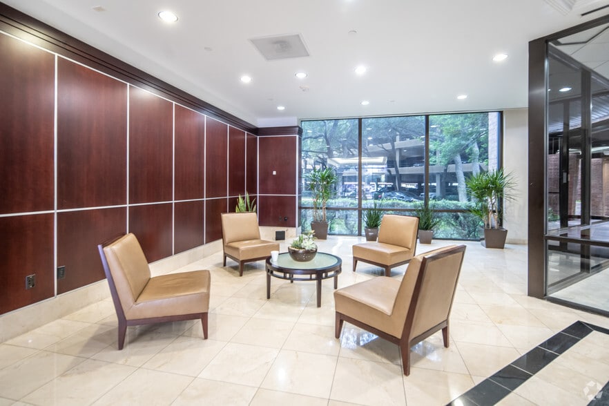 More Photos Of 12201 Merit Dr, Dallas Office For Lease