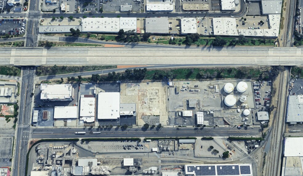 More Photos Of 8144 Haskell Ave, Van Nuys Land For Sale