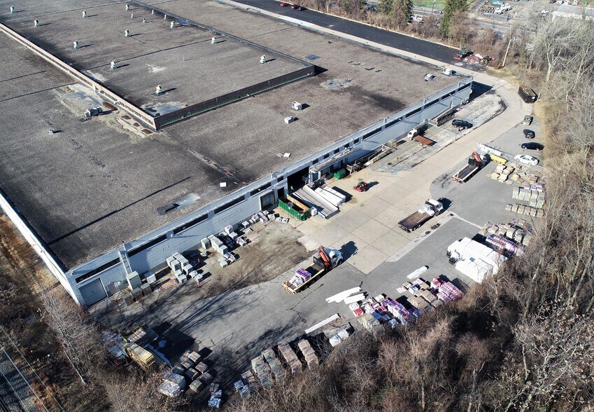 More Photos Of 6250 Baltimore Ave, Yeadon Warehouse For Lease