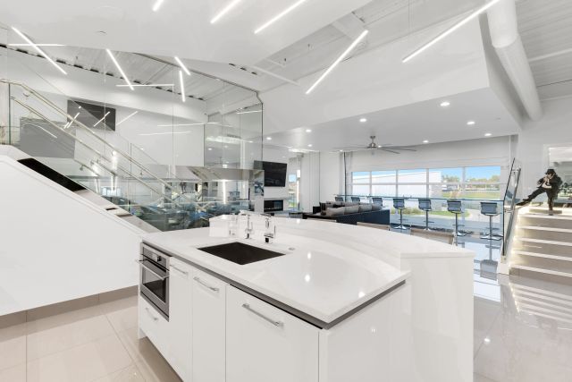 More Photos Of 142 Pit Ln, Pontiac Flex For Sale