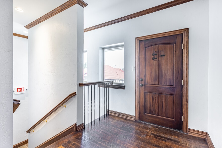 More Photos Of 3012 Ridge Rd, Rockwall Office For Lease