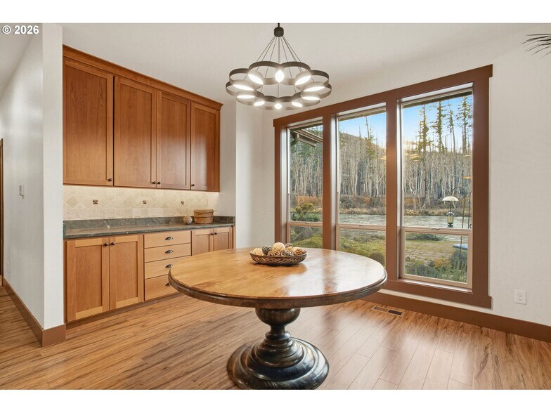 More Photos Of 49164 McKenzie Hwy, Vida Lodge Meeting Hall For Sale