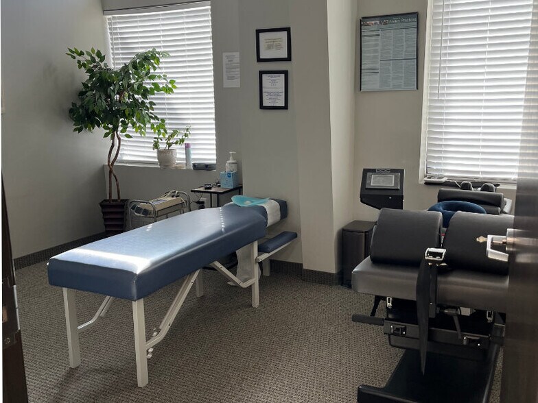 More Photos Of 7920 Preston Rd, Plano Medical For Sale