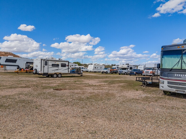 More Photos Of 1080 W 4th St, Benson Self Storage For Sale