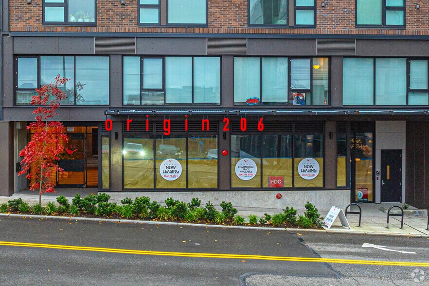 More Photos Of 206 5th Ave S, Seattle Apartments For Lease
