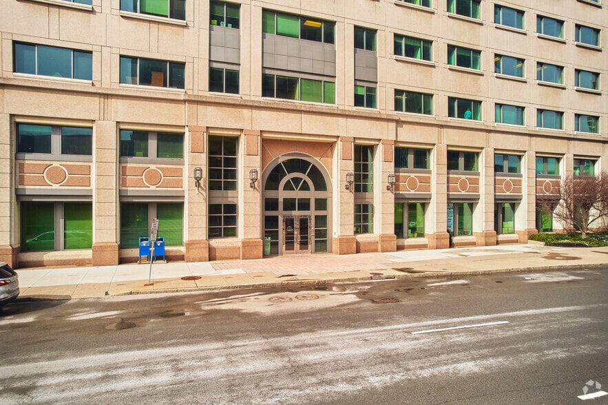 More Photos Of 75 S Clinton Ave, Rochester Office For Lease