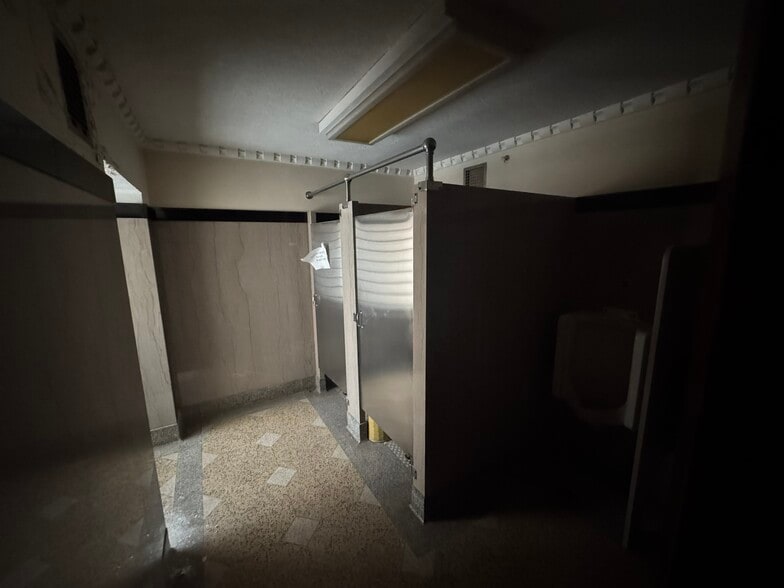 More Photos Of 140 Public Sq, Cleveland Apartments For Sale