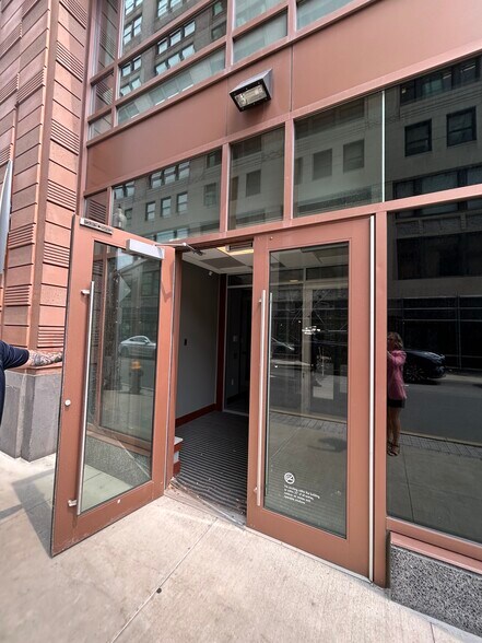 More Photos Of 95 Kneeland St, Boston Apartments For Lease