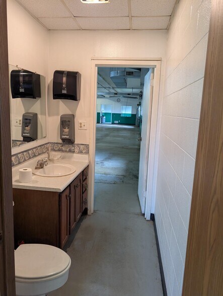 More Photos Of 4325 Lisa Dr, Tipp City Manufacturing For Sale