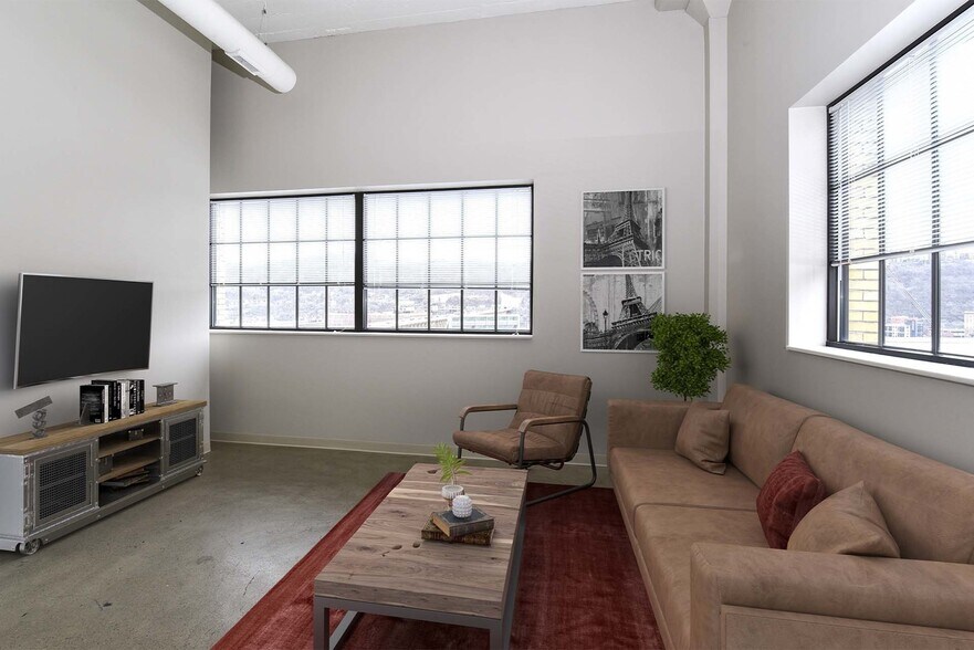 More Photos Of 615 First Ave, Pittsburgh Apartments For Lease