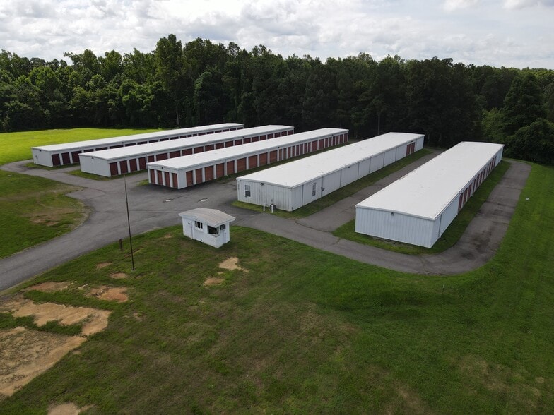 More Photos Of 4041 Davis hwy, Louisa Specialty For Sale