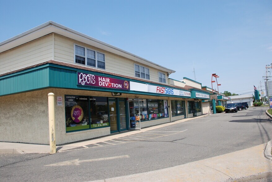 More Photos Of 1743 Route 88, Bricktown Freestanding For Lease